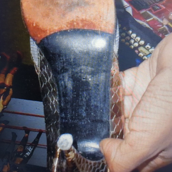 Gold Metallic Heels w/Mesh Toes - Picture 6 of 7